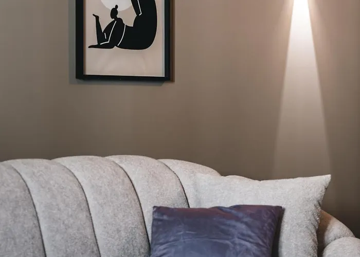 D'exception Rene & Victoire エピナル