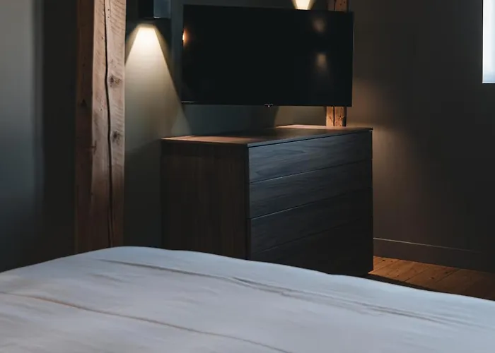 D'exception Rene & Victoire * エピナル